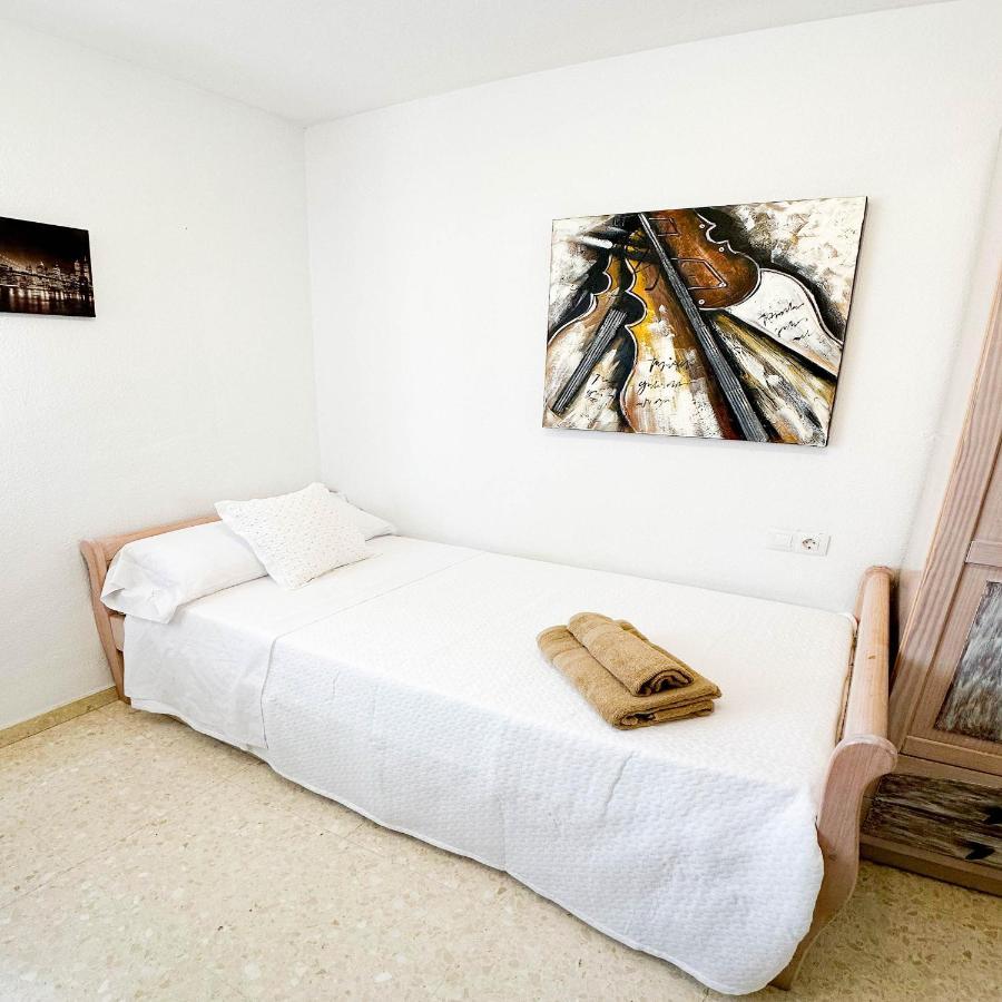 Apartament Catalina - Close To The Beach Эстепона Экстерьер фото